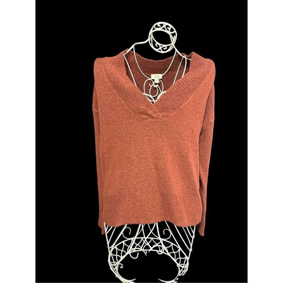 New with tags Beautiful WOMEN A.N.A Sweater Pull Over V Neck Warm Autumn Fall Lo - Picture 2 of 11